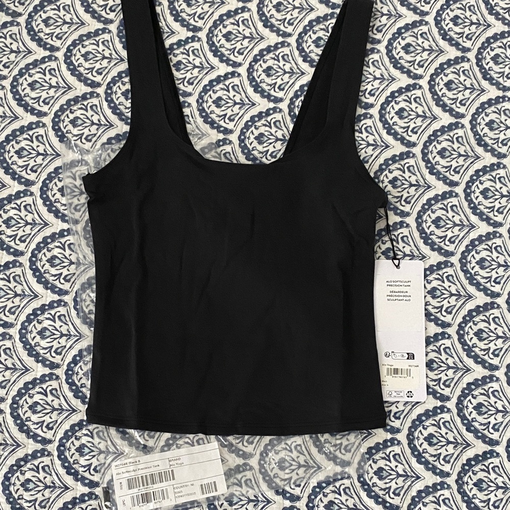 All Softsculpt Tank - S - NWT